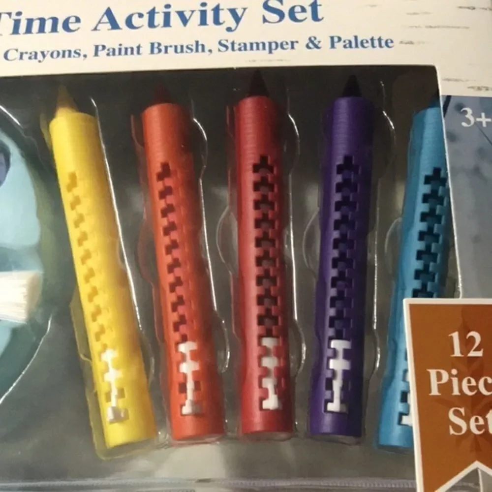 NEW Disney Frozen Bath Time Activity 12 Pieces Set Great kid gift